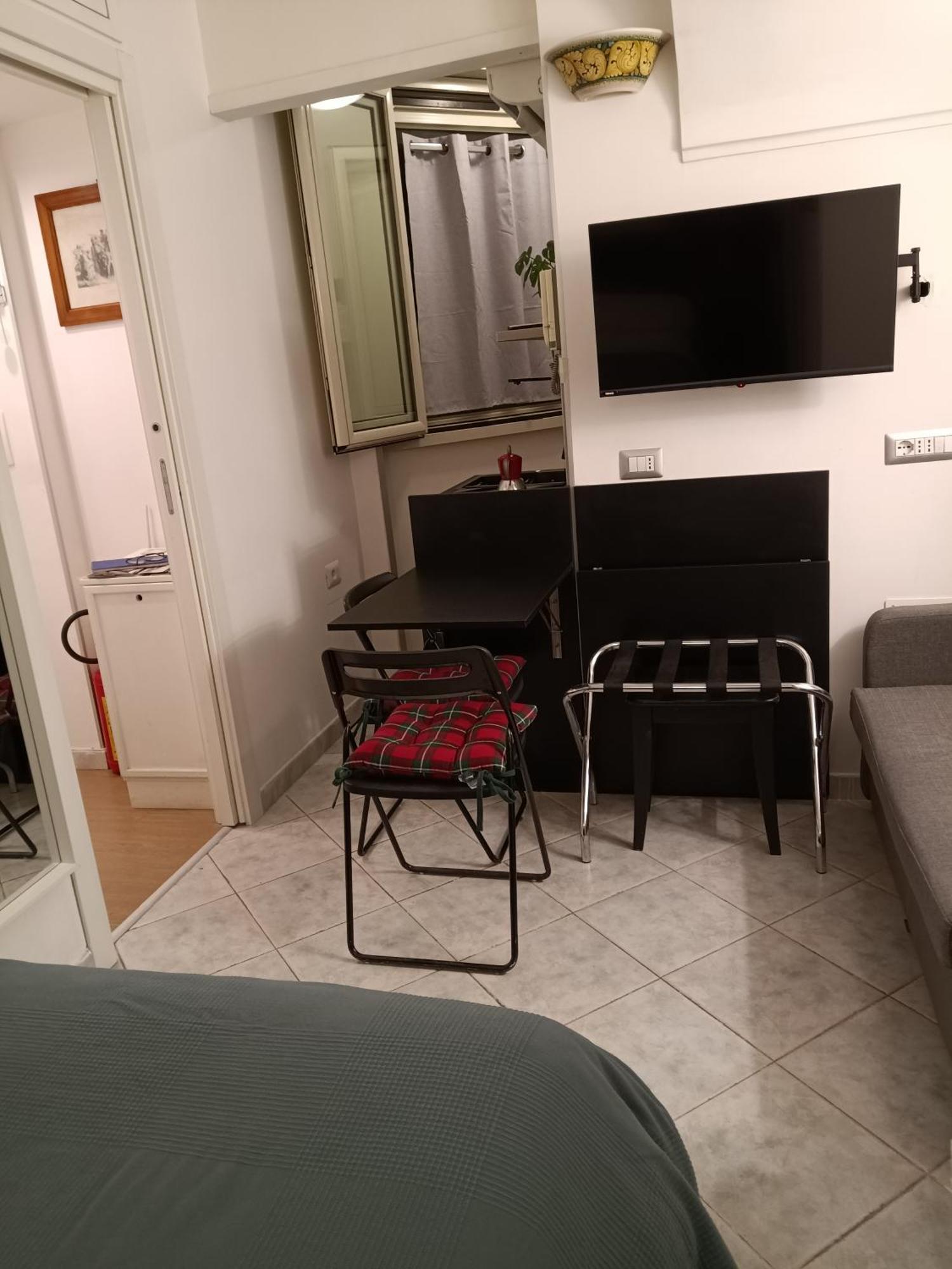 La Residenza Napoli Chiaia Short Let Apartment Superior Via Chiaia 82 Экстерьер фото